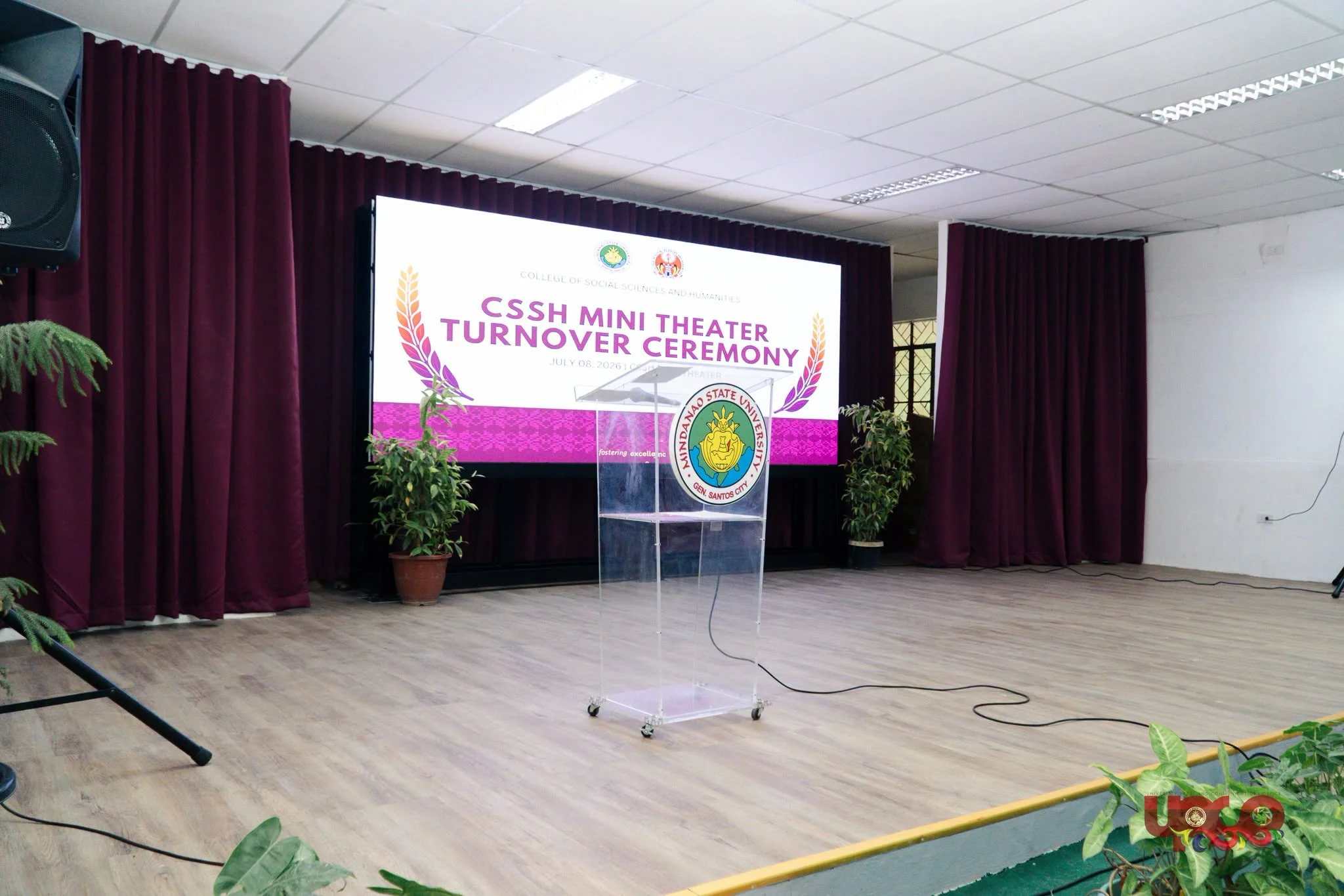 mini-theatre-1